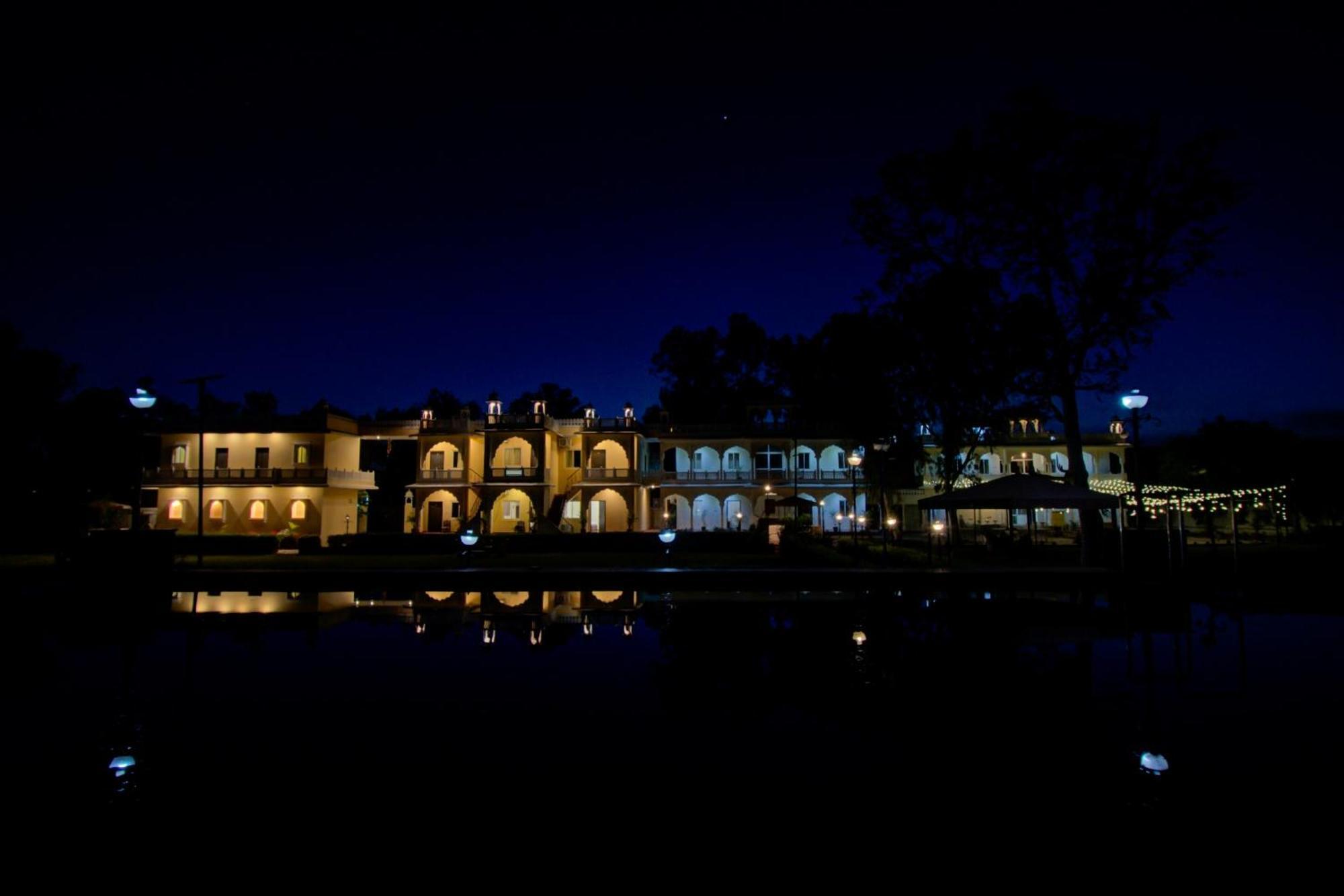 Palette - Rani Bagh Resort ชัยปุระ ภายนอก รูปภาพ