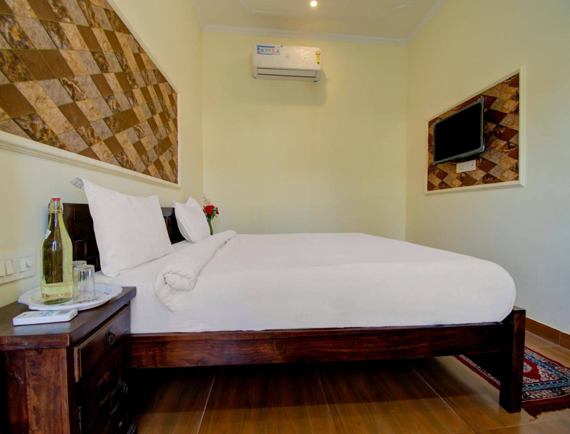 Palette - Rani Bagh Resort ชัยปุระ ภายนอก รูปภาพ