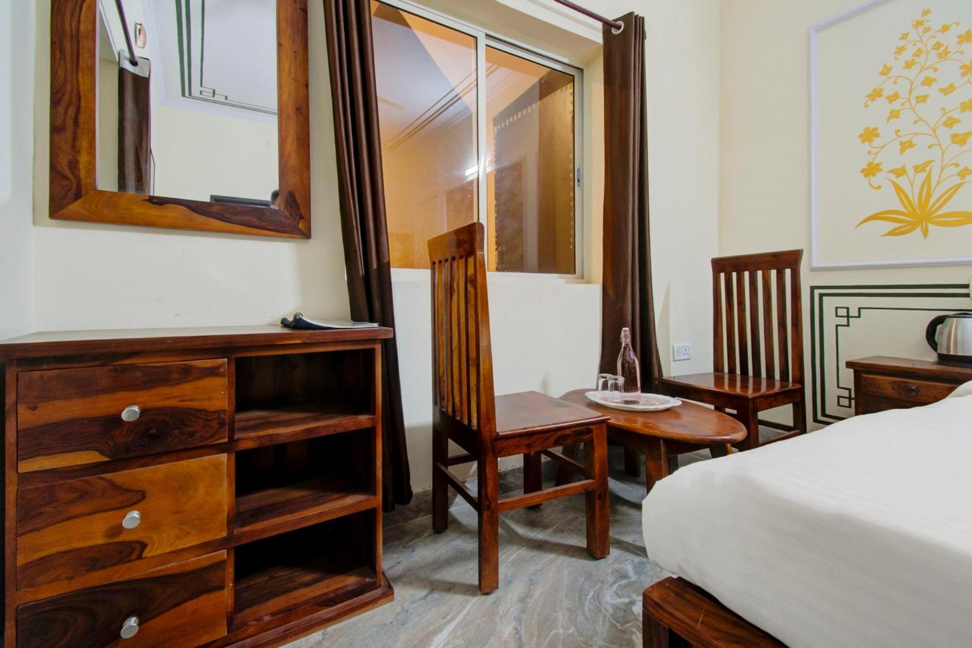 Palette - Rani Bagh Resort ชัยปุระ ภายนอก รูปภาพ